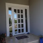 شقة By Interhome Sukošan