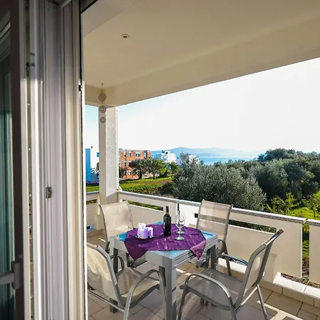 Appartement By Interhome Sukošan