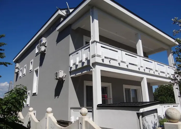 By Interhome Appartement *