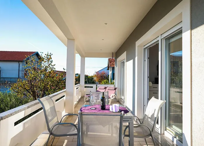 By Interhome Appartement *