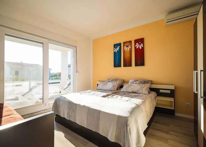 Apartment By Interhome *